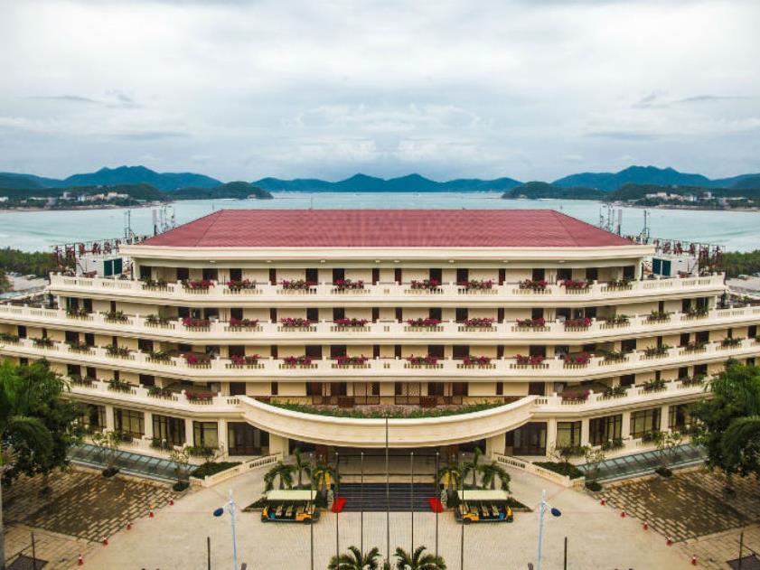 Yuhuayuan Seaview Hotel Sanya Exterior photo