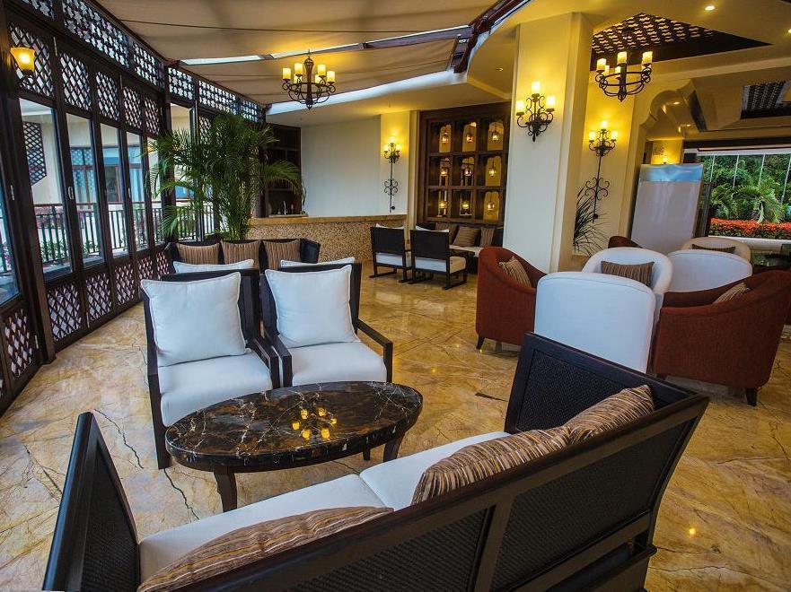 Yuhuayuan Seaview Hotel Sanya Exterior photo